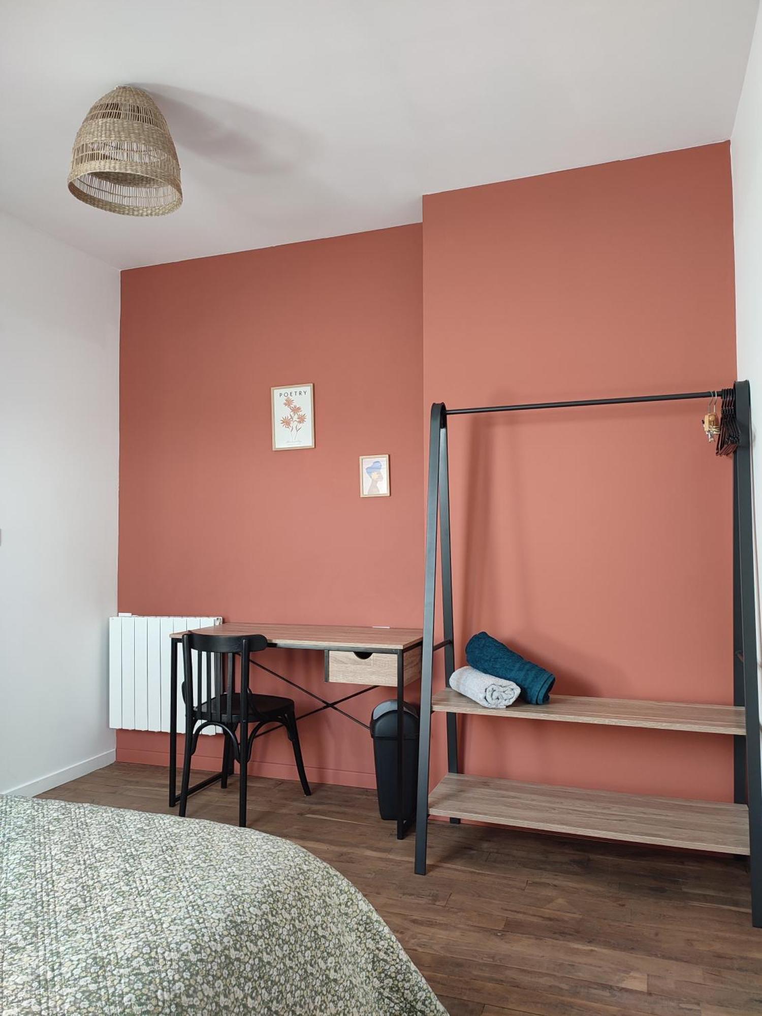 La Maison Des Voyageurs Avec Grand Parking Prive -Calme Et Serenite Chevincourt Luaran gambar